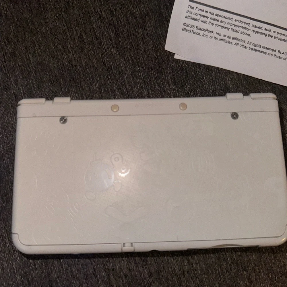 Nintendo 3DS XL in Cream with Colorful Buttons